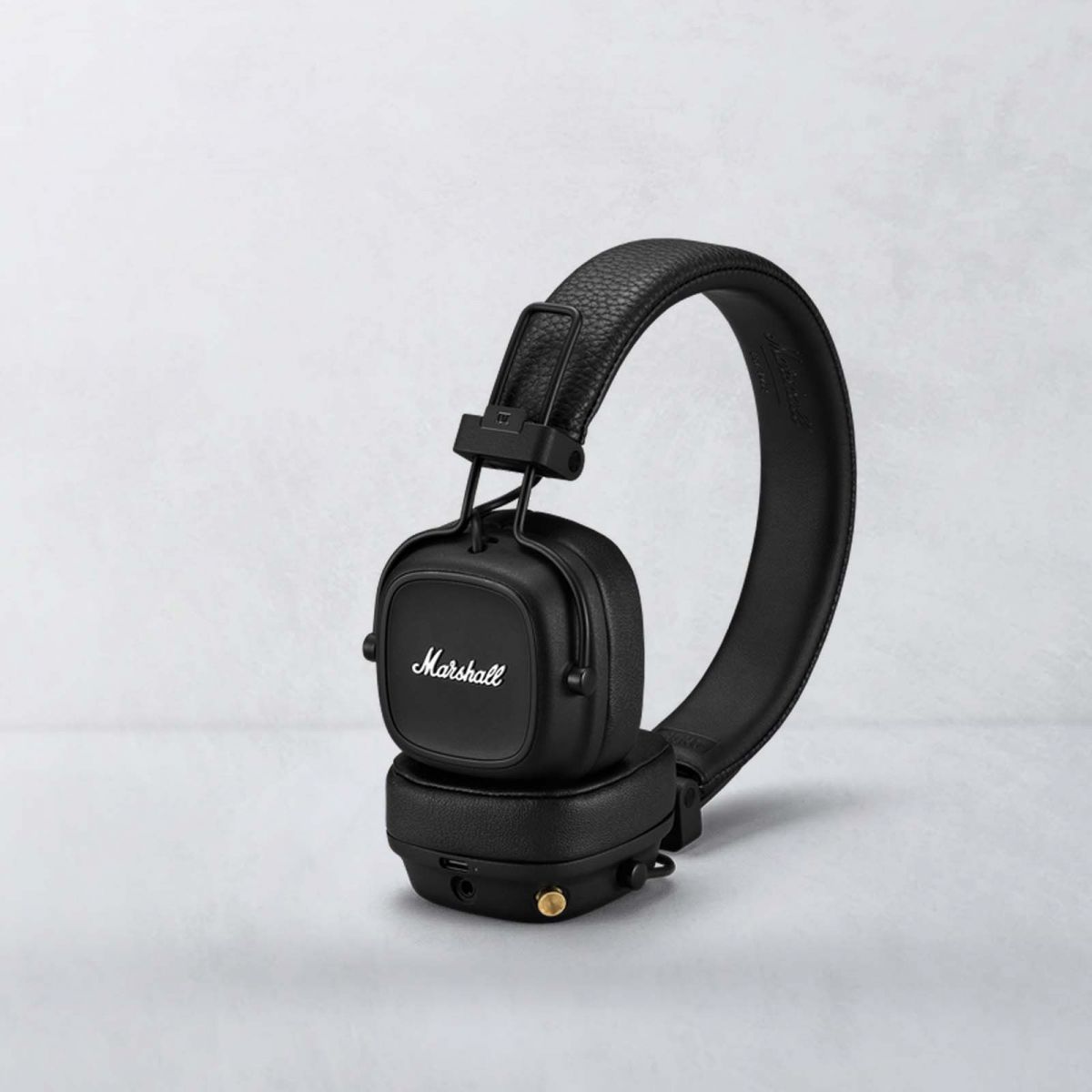 đồ công nghệ thời trang, Dior, Hermès, Leica, bang and olufsen, Marshall, Vesper
