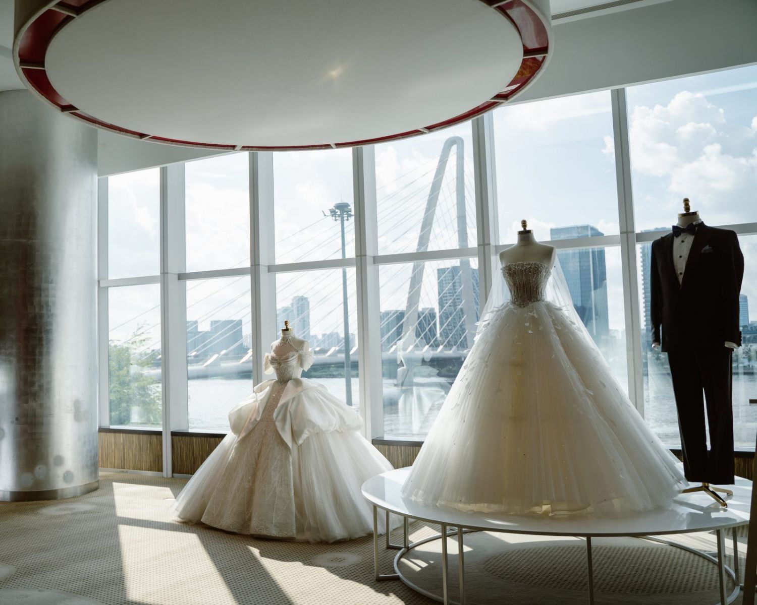 Wedding Gallery: Love Duo, triển lãm cưới, Le Méridien Saigon