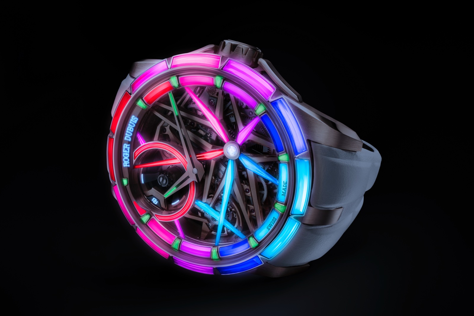 Roger-Dubuis-Excalibur-Blacklight-Spin-Stone-Monobalancier