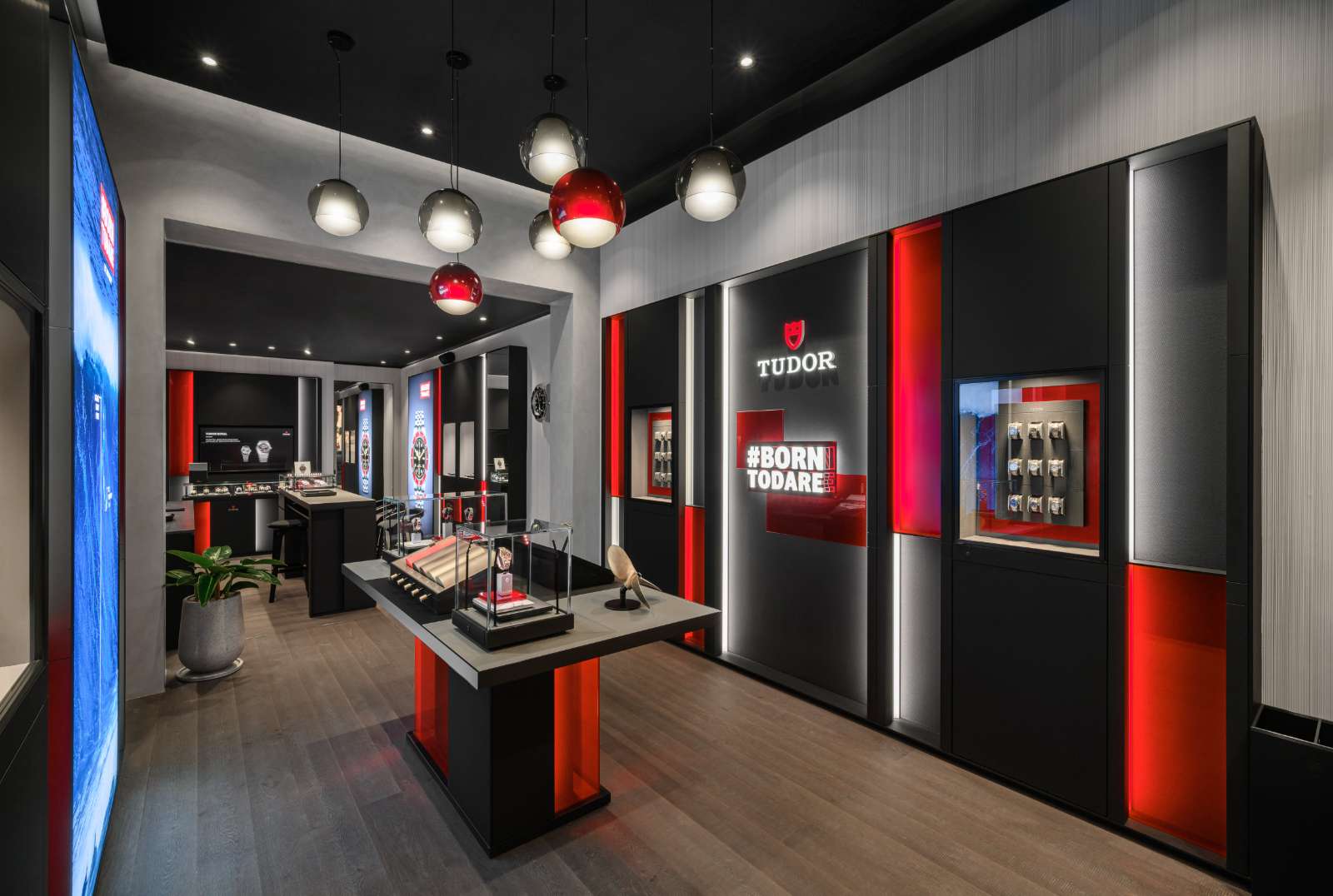 Tudor New Boutique