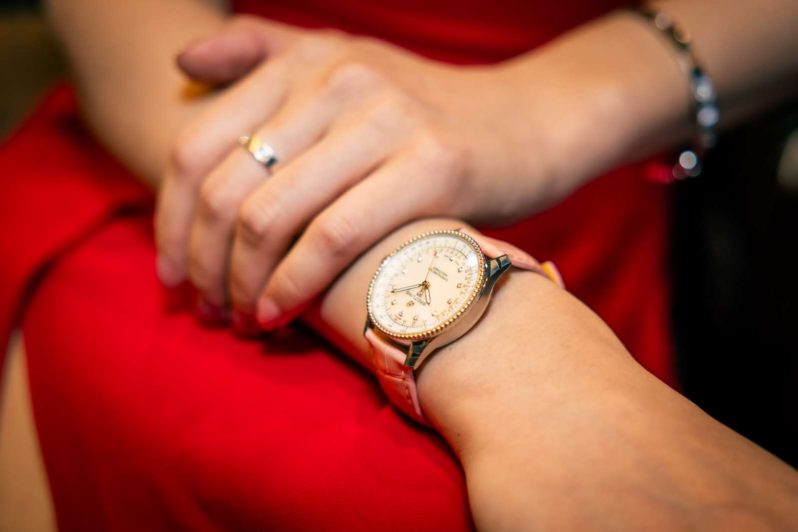 Breitling Navitimer 35mm Mother of Pearl Red Gold