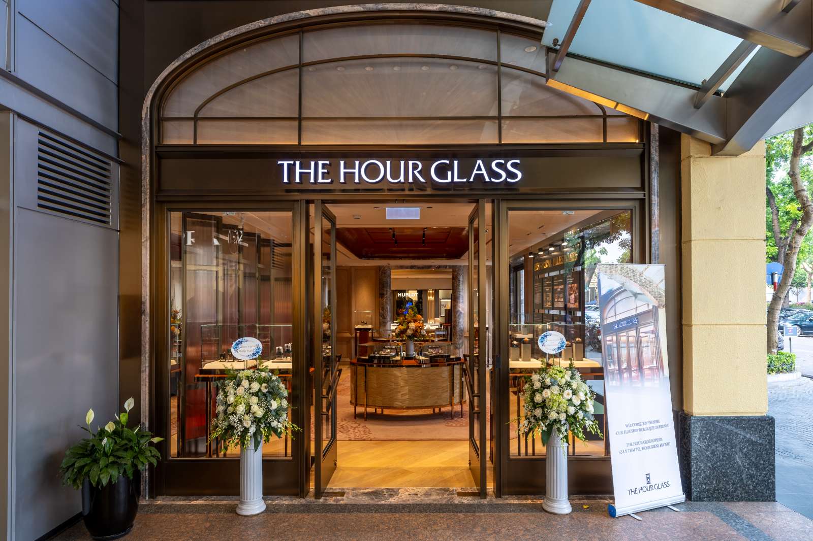 The Hour Glass Opera