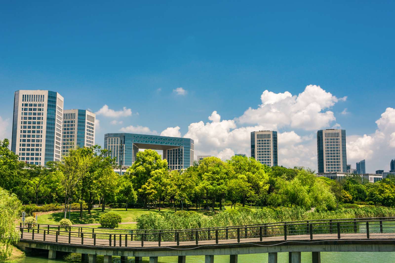 Savills bất động sản bền vững