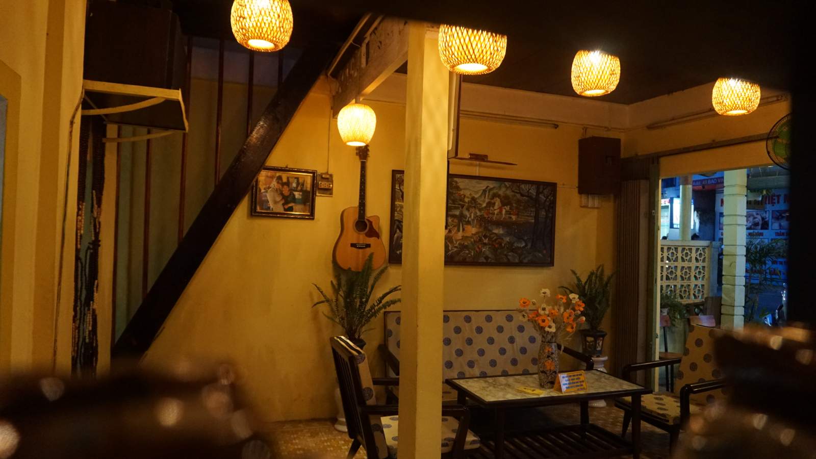 phim Mắt Biếc, quán cà phê Mắt Biếc, Huế, phố cổ Bao Vinh