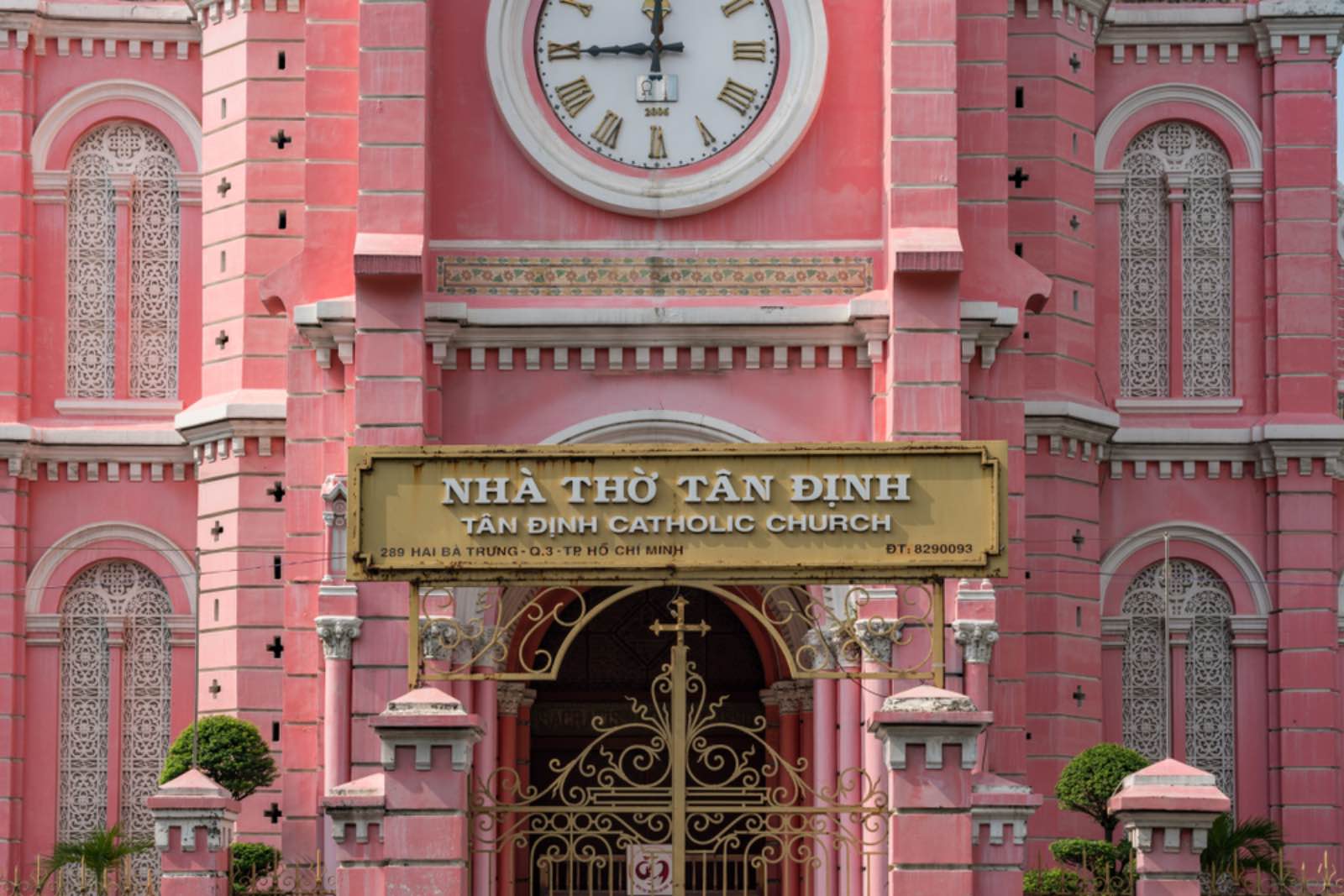 nhà thờ tân định, sài gòn, pink church