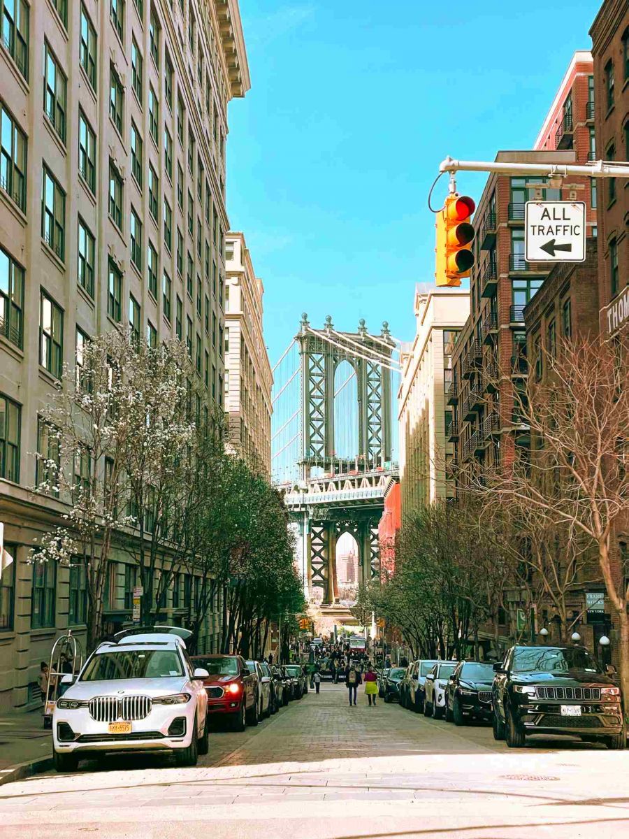 WWK-cau-brooklyn-neu-dam-mo-thi-hay-bien-no-thanh-hien-thuc-ke-lu-hanh-di-cham-John-Agustus-Roebling-Manhattan-New-York-My