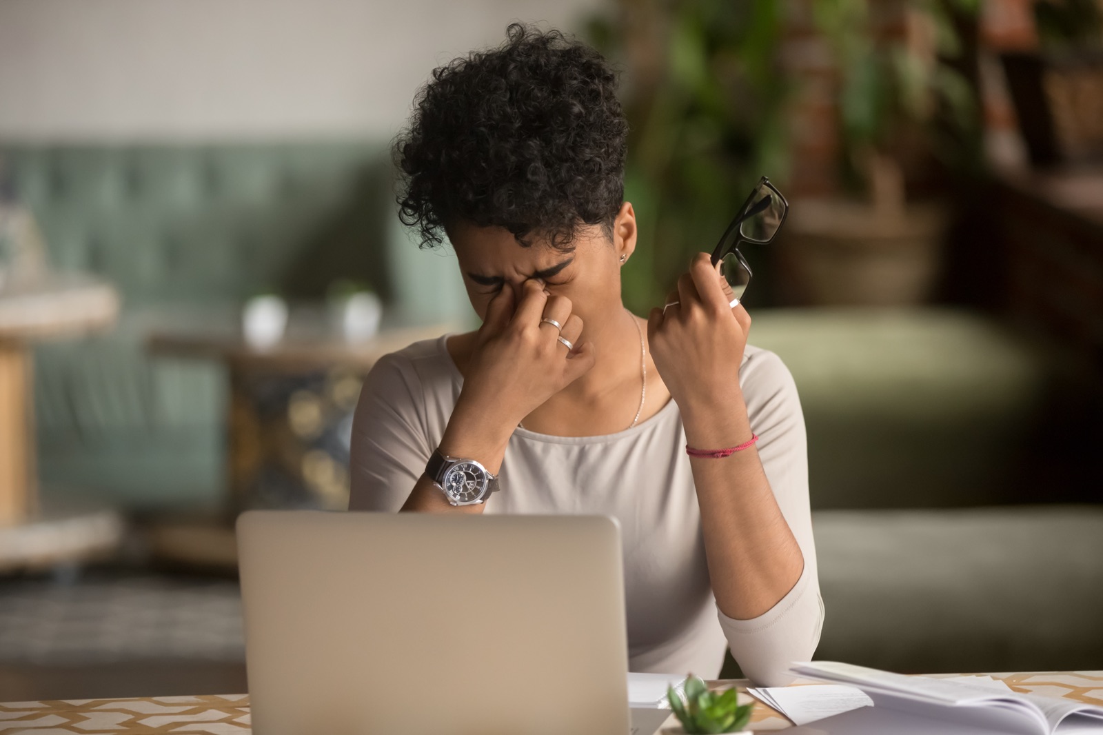 năng suất độc hại, toxic productivity, năng suất, làm việc hiệu quả, work life balance