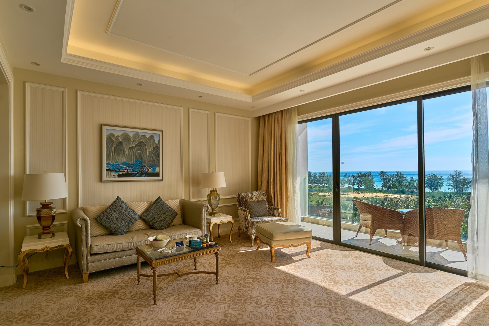 phú quốc, resort 5 sao phú quốc 2024, khách sạn 5 sao phú quốc, lưu trú tại phú quốc, Wyndham Grand Phú Quốc, Radisson Blu Resort Phú Quốc, Regent Phú Quốc, Pullman Phú Quốc, JW Marriott Phú Quốc Emerald Bay Resort & Spa, Premier Residence Phú Quốc