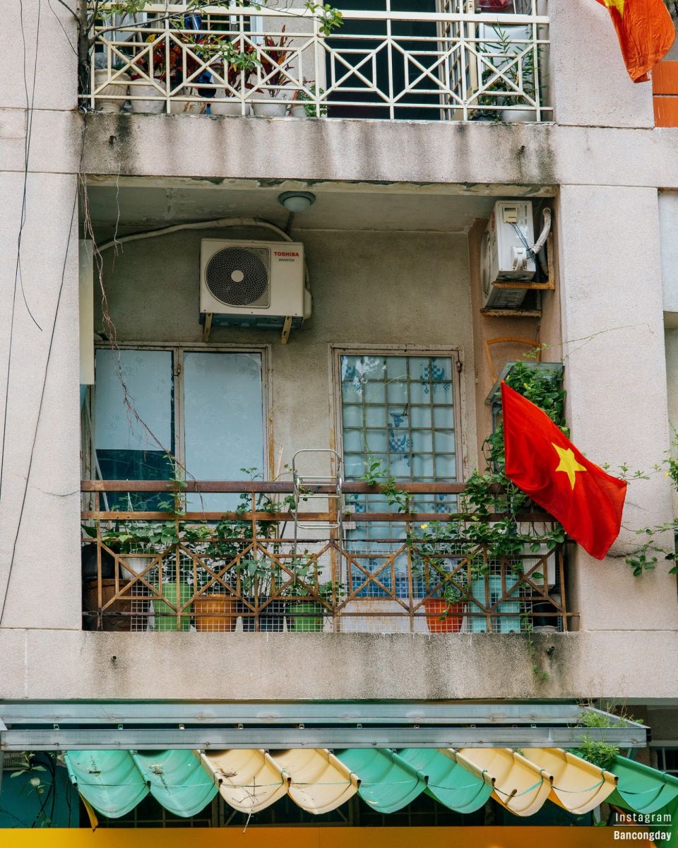 Si Trần, chụp ảnh, ban công, sài gòn, dạo phố
