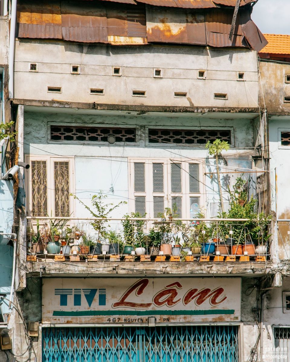 Si Trần, chụp ảnh, ban công, sài gòn, dạo phố
