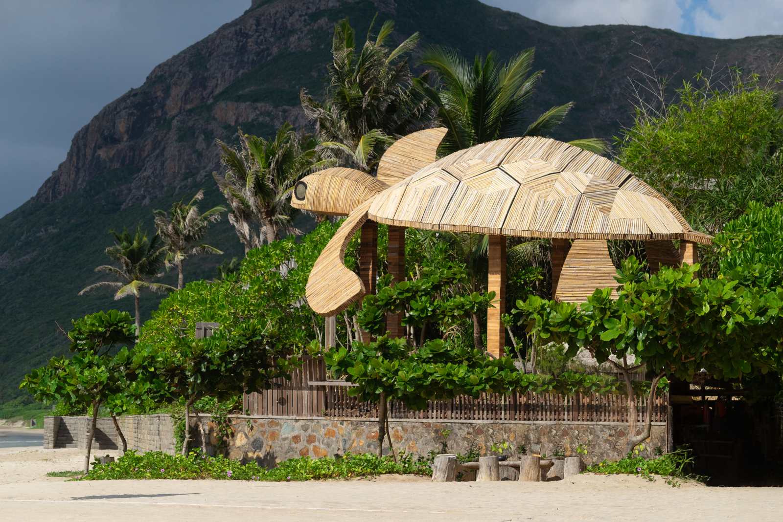 Six Senses Con Dao, Sustainability Manager, Luxury Eco Resort, Green Travel, Sustainable Tourism, du lịch bền vững, con dao island, expert insight, luxury hospitality industry