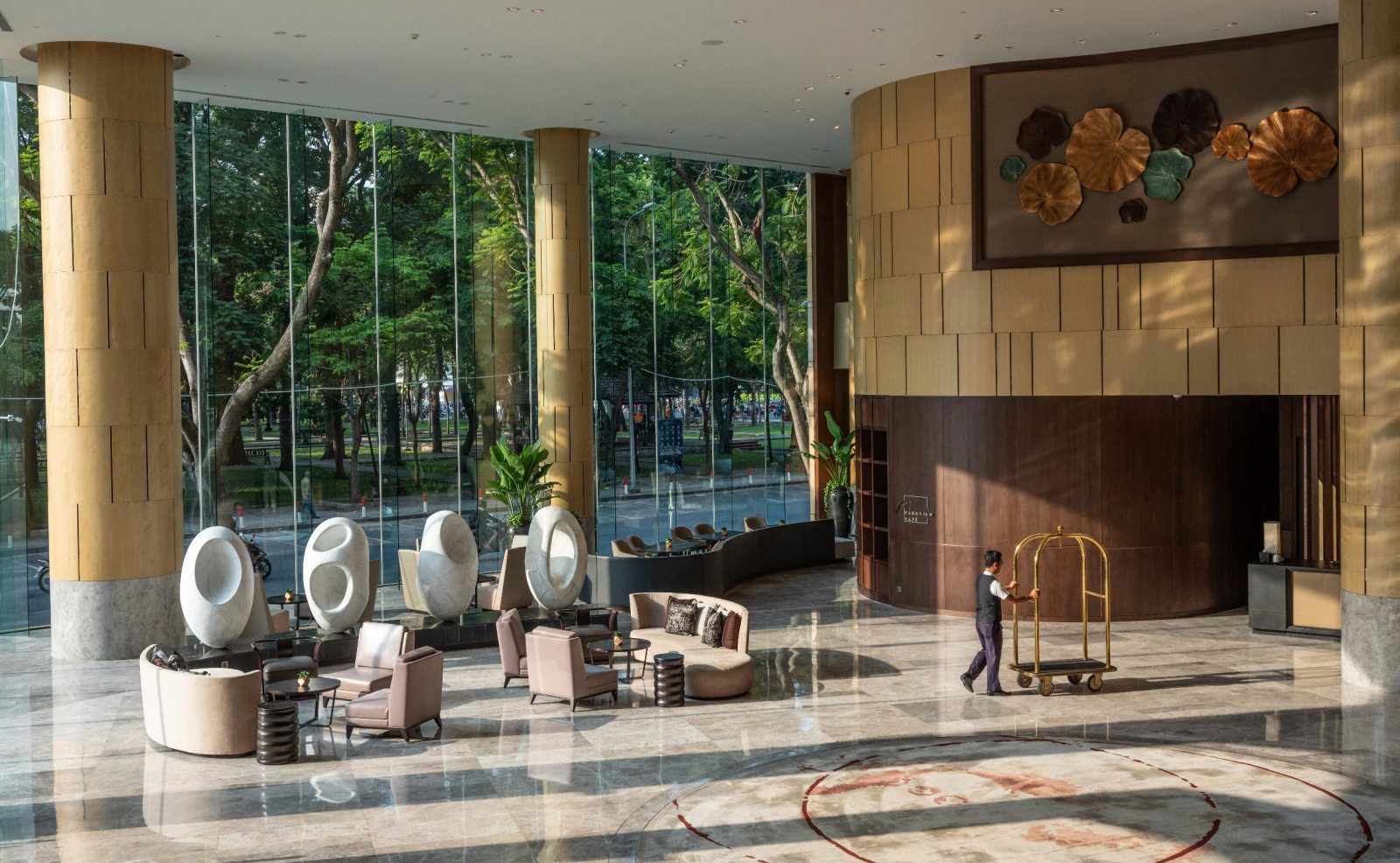 The Anam Cam Ranh, Emeralda Ninh Bình, La Siesta Hội An, Namia River Retreat, New World Saigon, hospitality talents