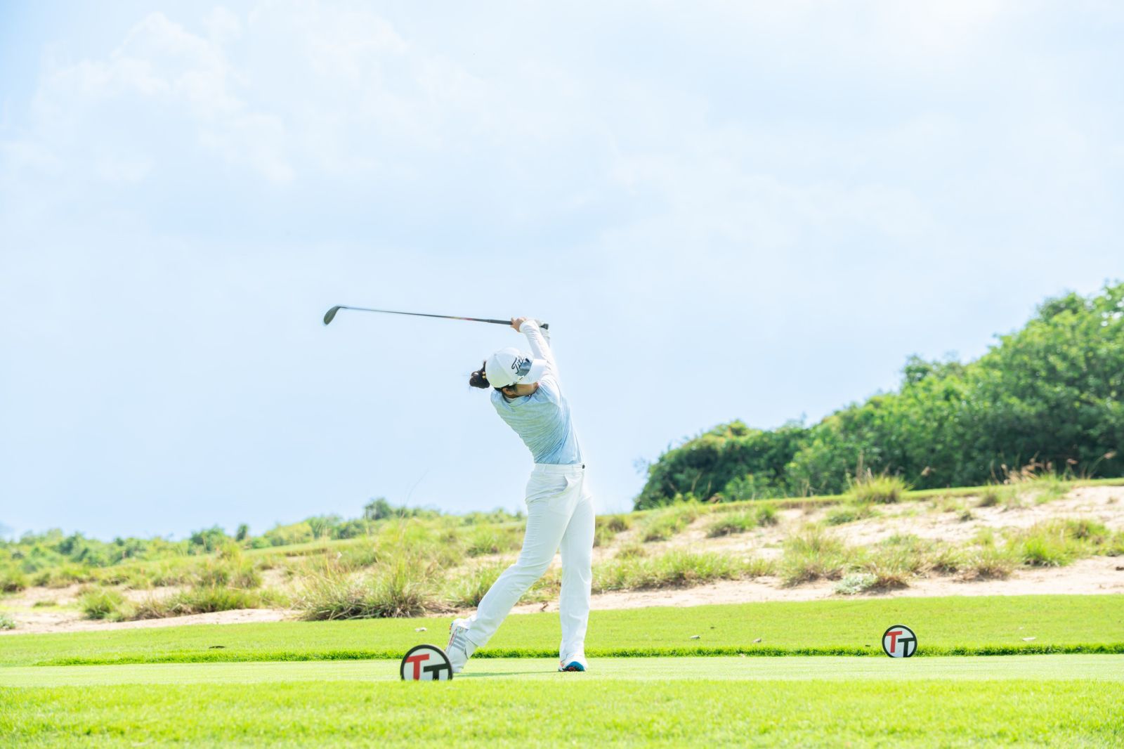 WWK’s Choice, best golf resorts, Laguna Golf Lăng Cô, The Bluffs Grand Ho Tram Strip, Hoiana Shores Golf Club